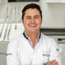 Marcelo Santiago Lalama Medina, Odontólogo en Quito | Agenda una cita online
