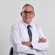 Oswaldo Noriega, Urólogo en Quito | Agenda una cita online