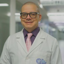 José Guzmán, Gastroenterólogo en Quito | Agenda una cita online
