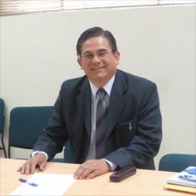 Juan Leonardo Romero Vega, Ginecólogo Obstetra en Quito | Agenda una cita online