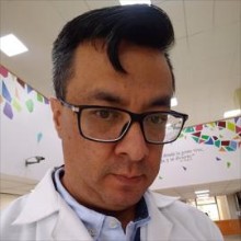 Hernán Esteban Torres Silva, Medico Estetico en Quito | Agenda una cita online
