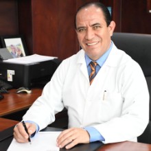 Hernán Izurieta, Urólogo en Santo Domingo | Agenda una cita online