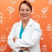 Elena Aillón Ayala, Odontopediatra en Quito | Agenda una cita online